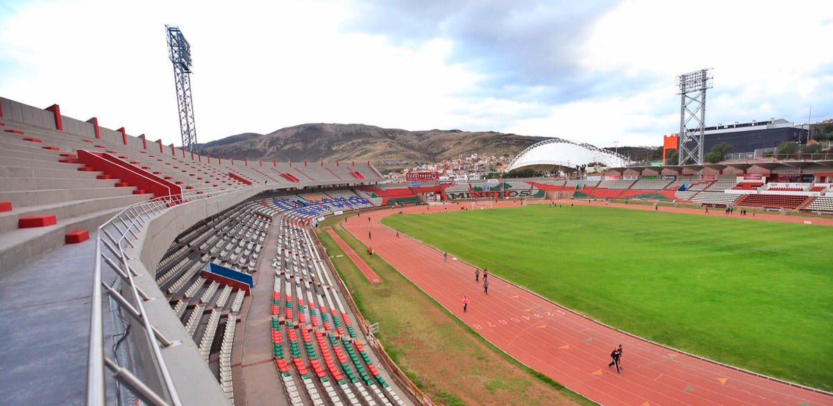Chivas vs Pachuca en el renovado Estadio Carlos Vega Villalba de Zacatecas | Deportever